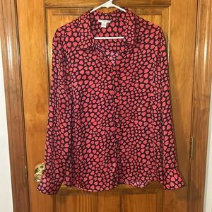 Dalia Collection Women’s Heart Print Button Down Shirt